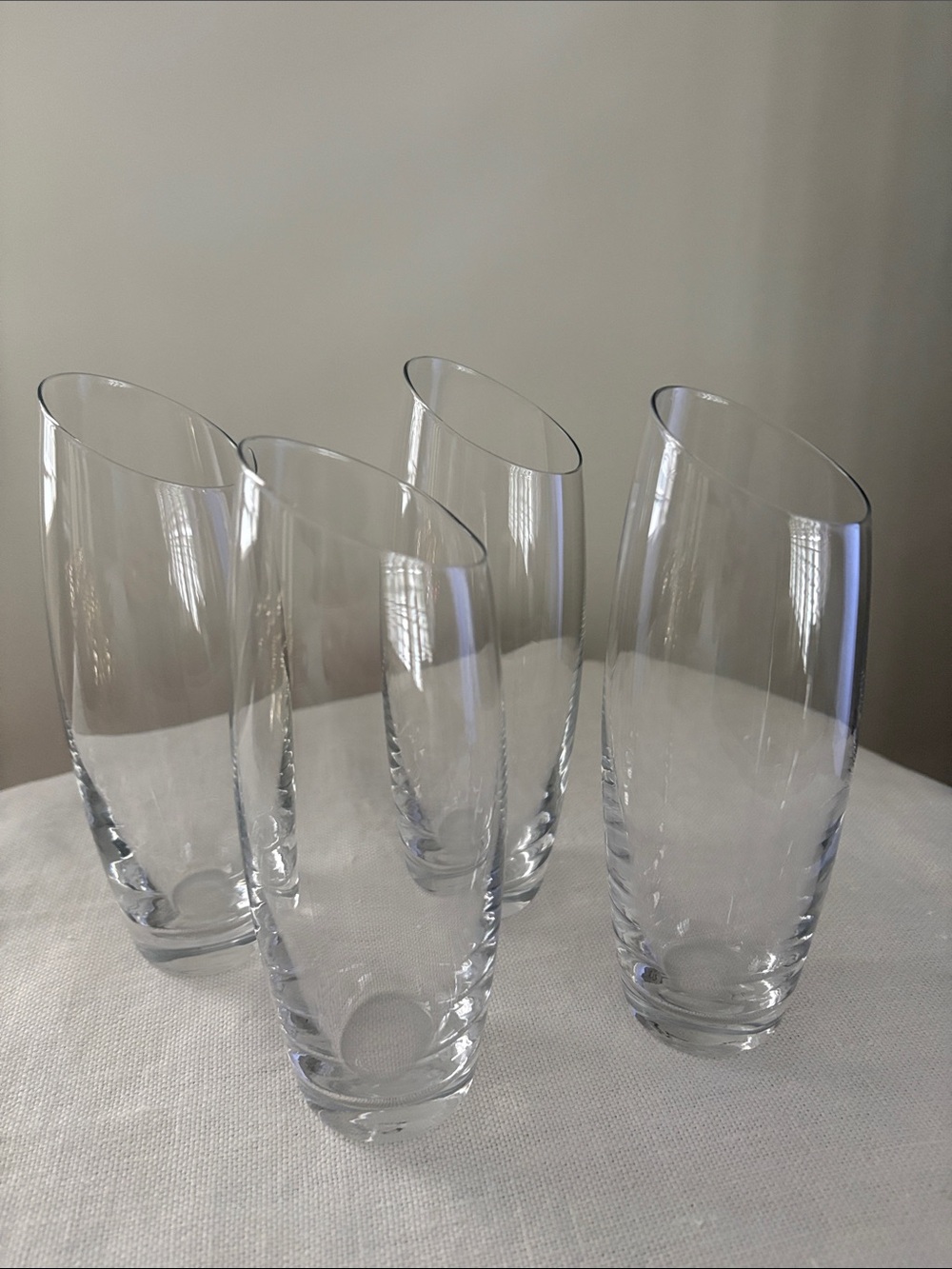 Bomshbee Slanted Glass Stemless Champagne Flutes- Set of 4